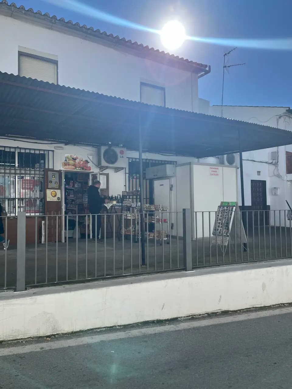 ฮันนีมูนวันที่ 6: ทัวร์ชมเซเตนิลและรอนดา - 4 Paseo de Federico García Lorca, Setenil de Las Bodegas
