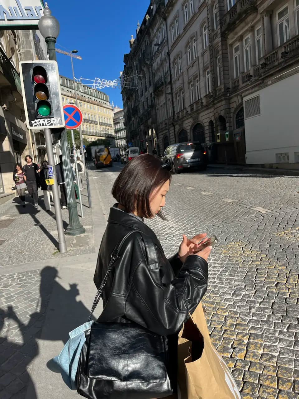 ฮันนีมูนวันที่ 4: เดินเล่นในปอร์โต — โบสถ์และร้านหนังสือ Lello และของที่ระลึก - Rua da Madeira