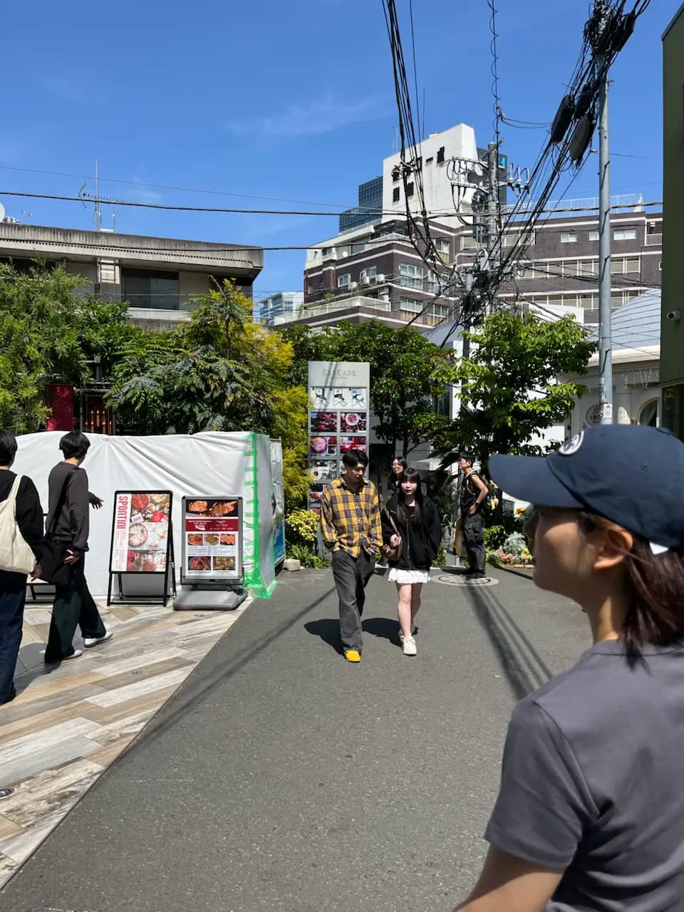 Chuyến du lịch Tokyo ngày 2 - 10-15 Jingumae 1-Chōme