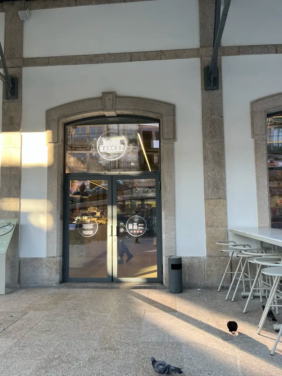 Ngày 5 tuần trăng mật: mua sắm ở Porto, ghé thăm Nhà thờ Seville