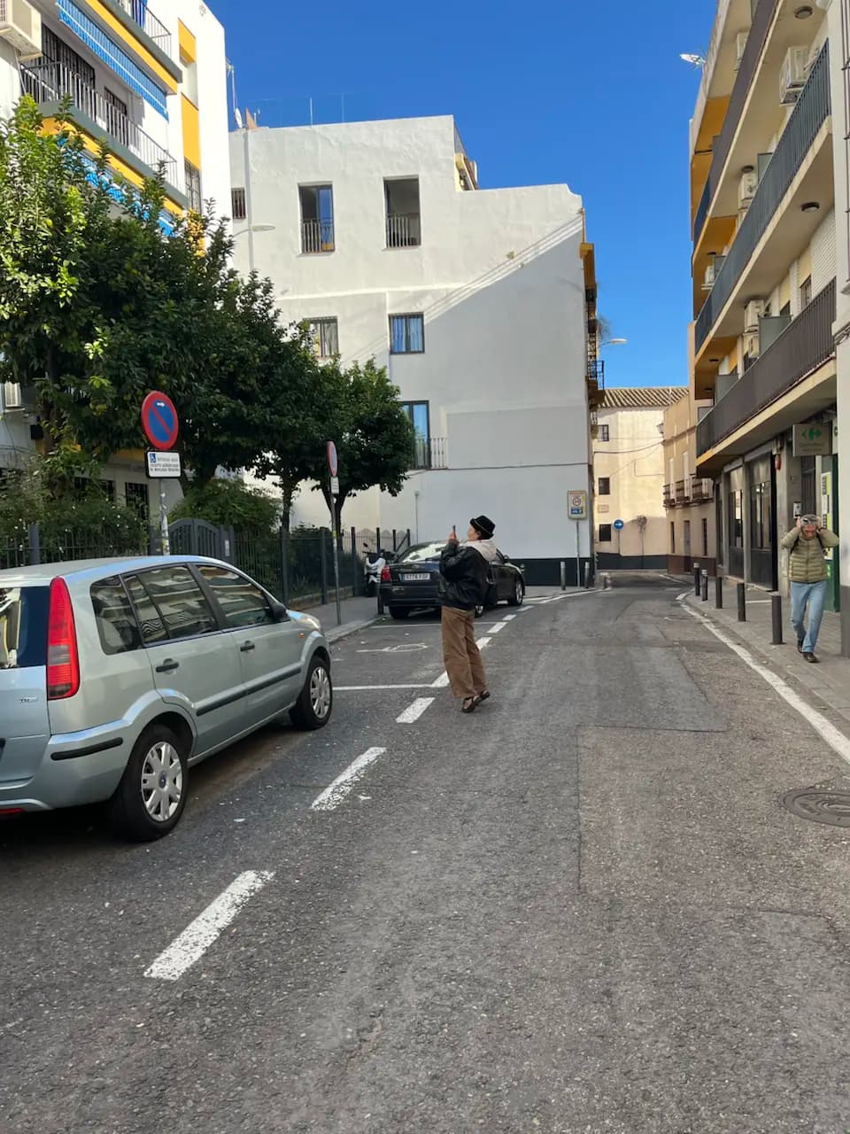 ฮันนีมูน วันที่ 5: ช้อปปิ้งที่ปอร์ตู และเยี่ยมชมมหาวิหารเซบียา - 3N Calle del Cardenal Cervantes
