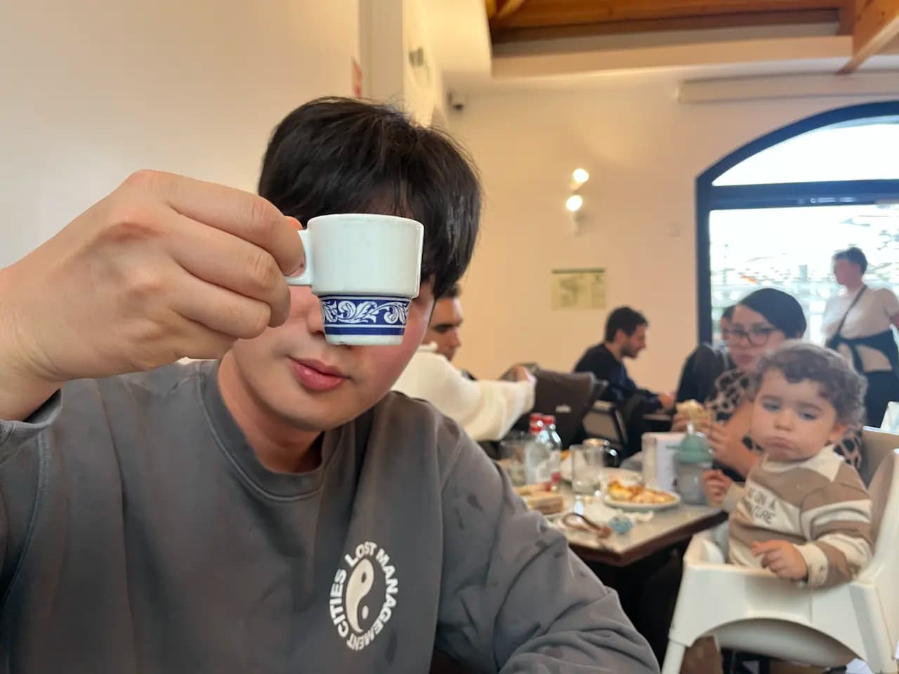ฮันนีมูนวันที่ 1: ความโรแมนติกวันแรกที่ลิสบอน - 8 Travessa das Galinheiras, Belém, Lisbon, Lisboa