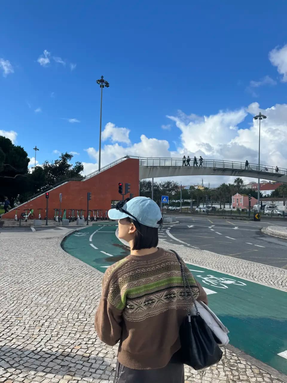 ฮันนีมูนวันที่ 1: ความโรแมนติกวันแรกที่ลิสบอน - Avenida de Brasília, Belém, Lisbon, Lisboa