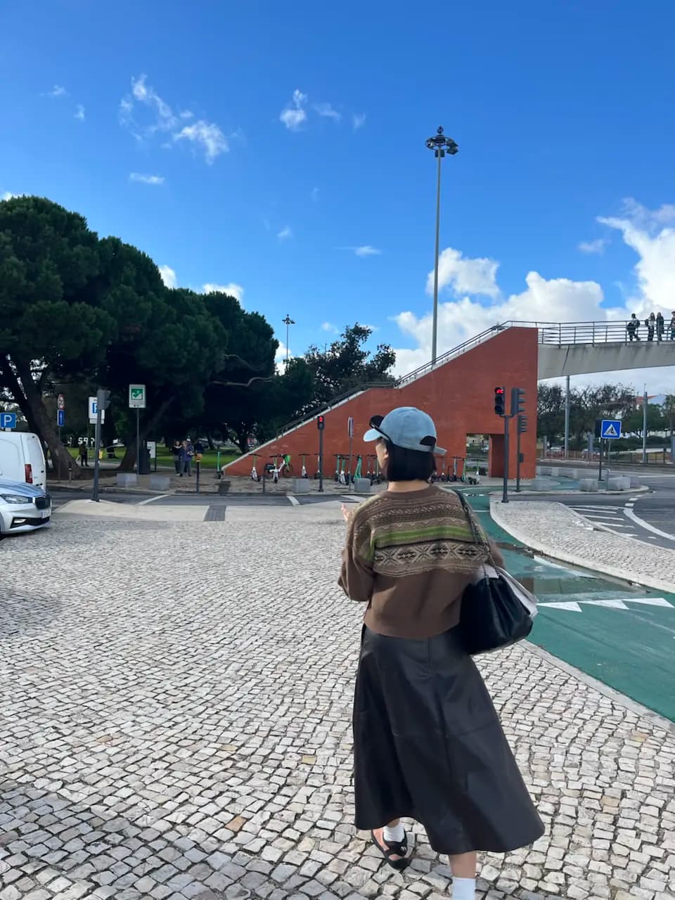 ฮันนีมูนวันที่ 1: ความโรแมนติกวันแรกที่ลิสบอน - Avenida de Brasília, Belém, Lisbon, Lisboa