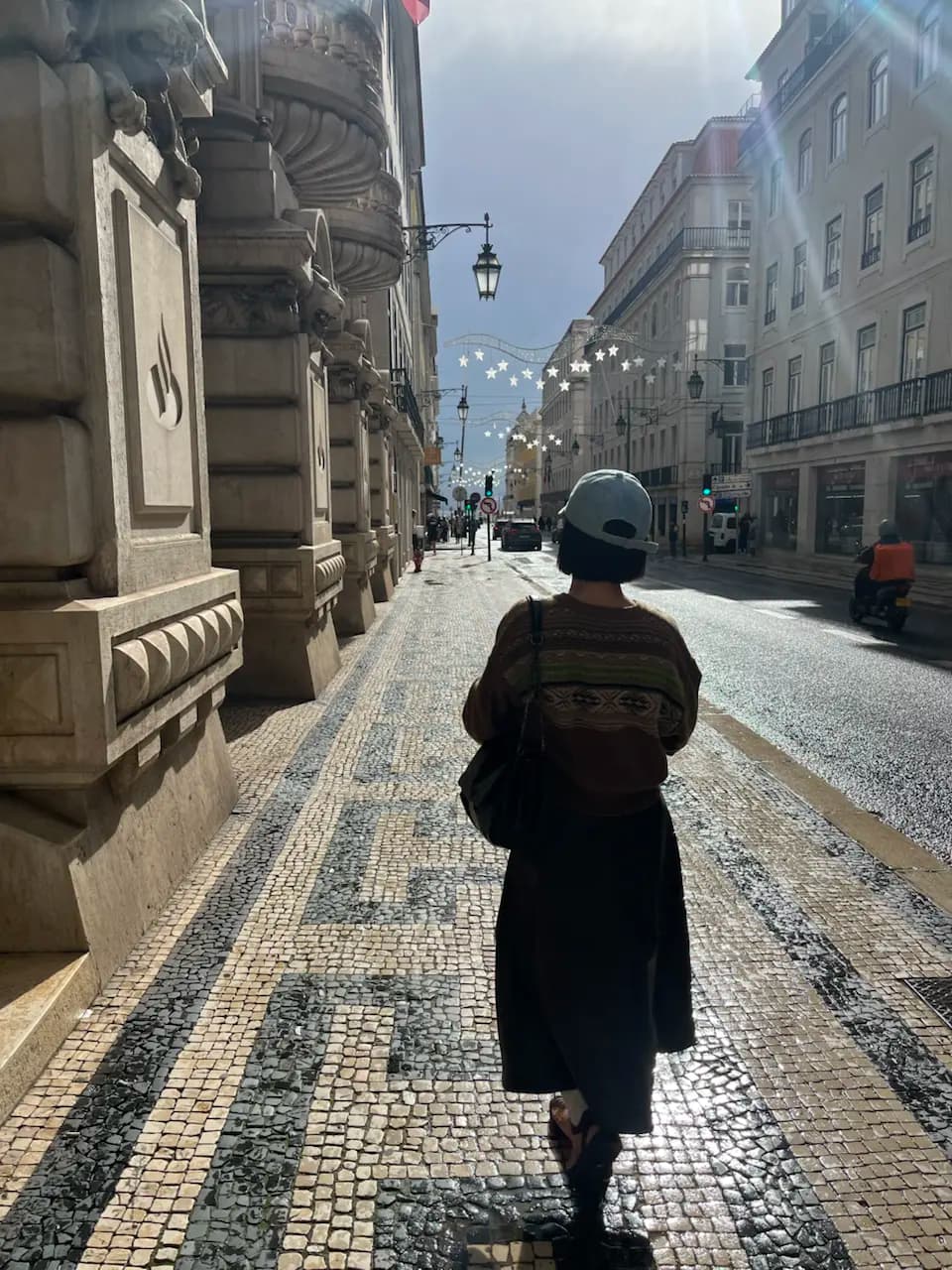ฮันนีมูนวันที่ 1: ความโรแมนติกวันแรกที่ลิสบอน - 20 Praça do P Real, Santo António, Lisbon, Lisboa