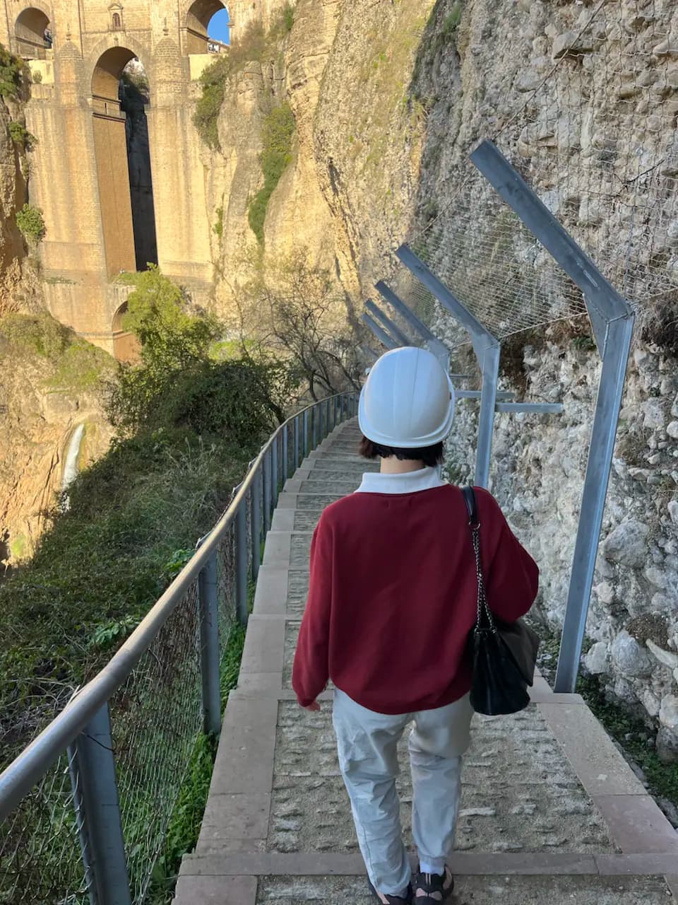 Ngày 7 tuần trăng mật: Ở Granada - mua sắm, Cung điện Alhambra và những bức ảnh chụp nhanh